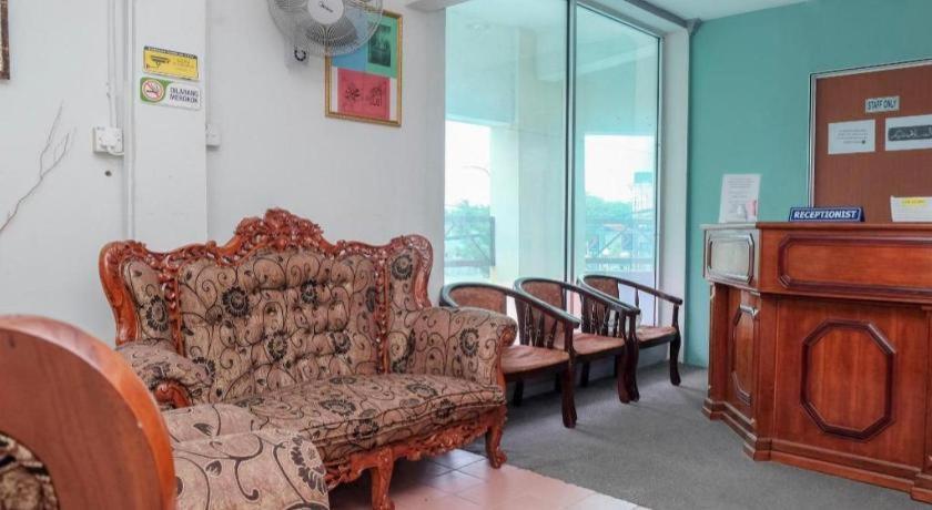 Oyo 90120 Mi Hotel Dungun Εξωτερικό φωτογραφία